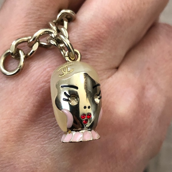 Chanel Collective very rare doll faces pendants bracelet - Picture 5 of 11